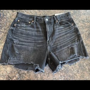 American Eagle Black Washed Distressed 90s Boyfriend Jean Shorts NWT